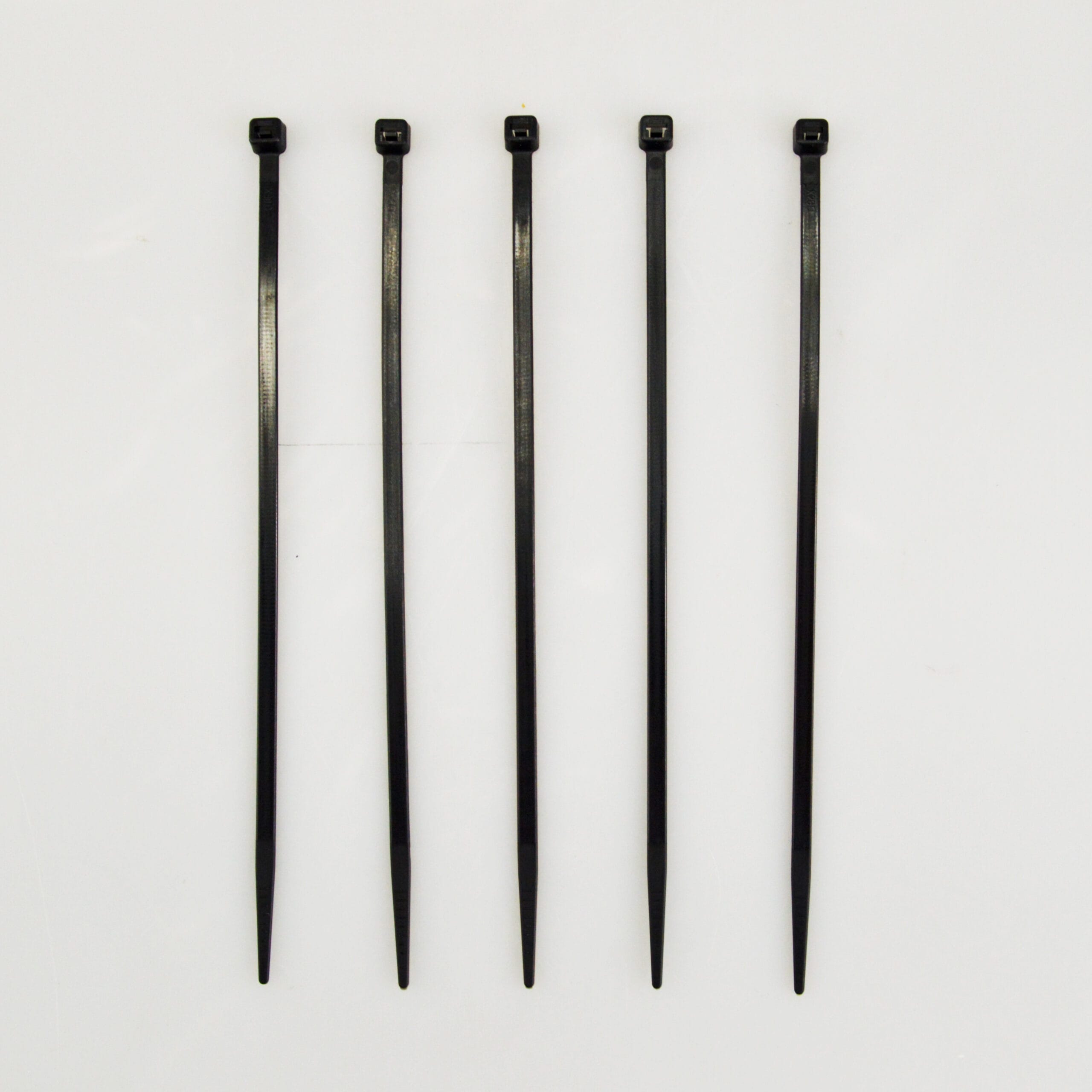 CM-3.6X10 BK TIRLLAS-NEGRA Tie Raps de 2.5mm 4" CM-2.5X4" - Imagen 1
