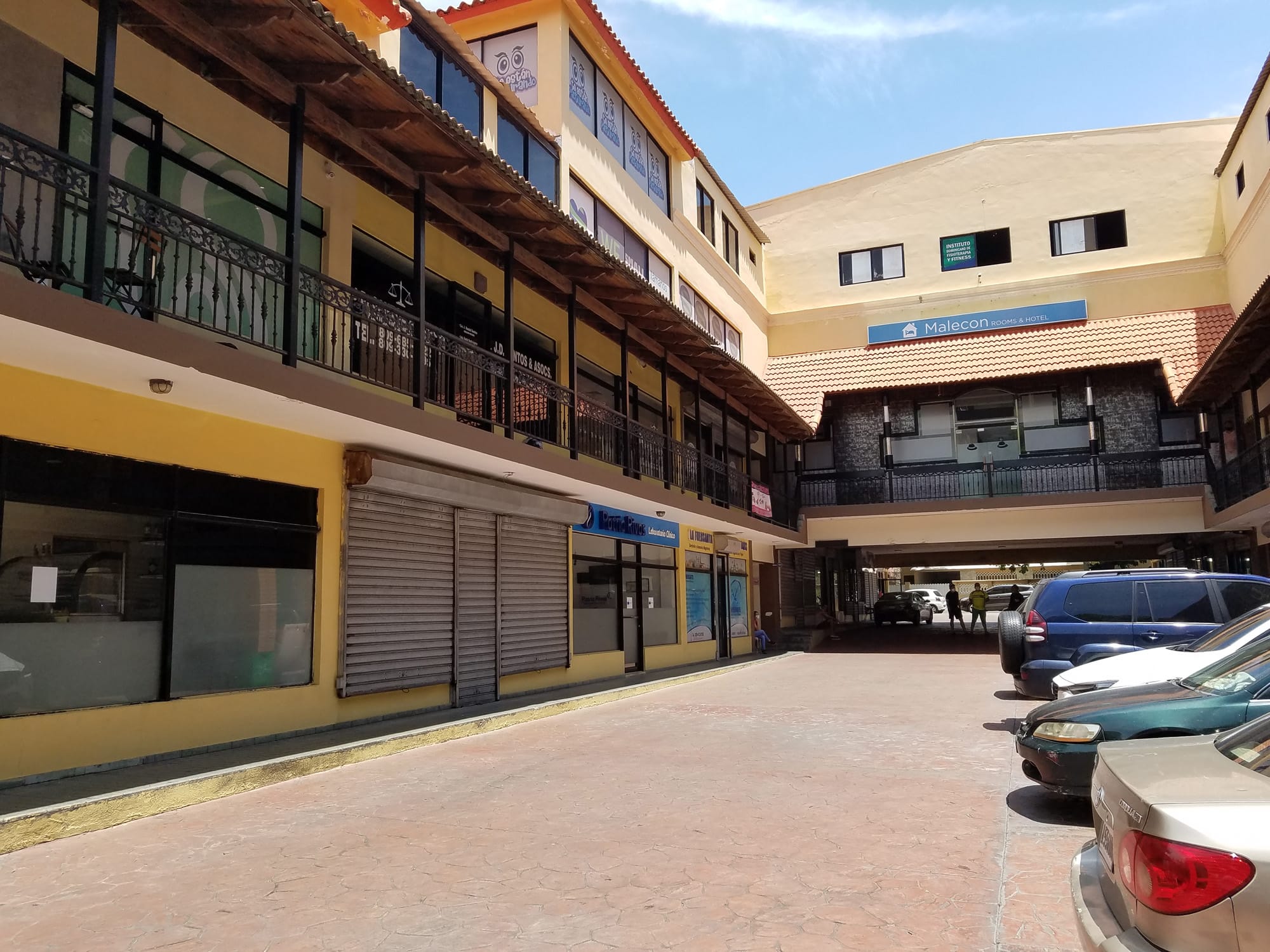 20200522_114629 Se Alquila Local Para Oficinas, Plaza Mirador II. Av. Independencia Casi Esquina Alma Mater - Imagen 1