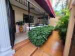 SE VENDE CASA DE DOS NIVELES EN LOS CORALES DEL SUR, SANTO DOMINGO ESTE - Imagen 2