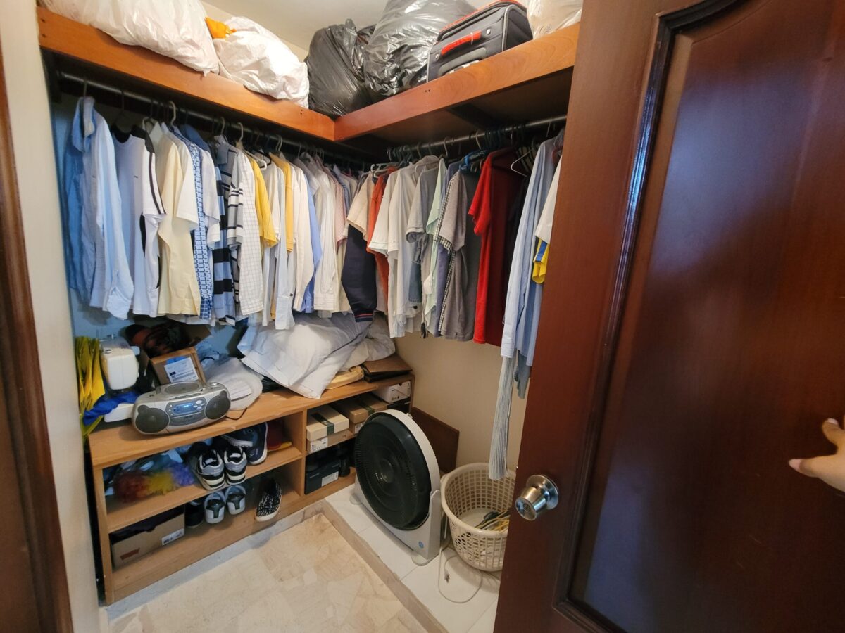 SE VENDE CASA DE DOS NIVELES EN LOS CORALES DEL SUR, SANTO DOMINGO ESTE - Imagen 19