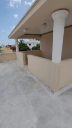 SE VENDE CASA DE DOS NIVELES EN LOS CORALES DEL SUR, SANTO DOMINGO ESTE - Imagen 20